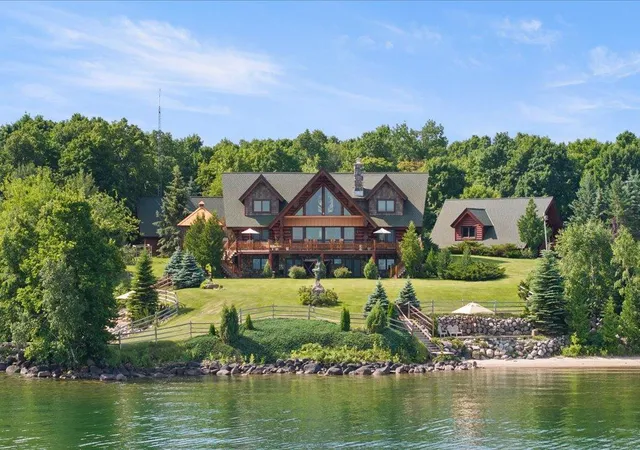 Photo 1 of Mansion for sale at 7127 Forestview Rd Nw, Walker, MN 56484 | MLS# 7105898 | Listing updated on 2026-07-24