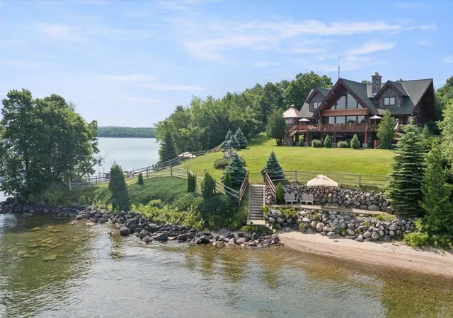Photo 4 of Single family home for sale at 7127 Forestview Rd NW, Walker, MN 56484 | MLS# 7105898 | Listing updated on 2026-07-24