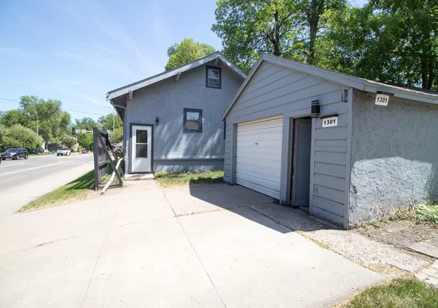 5th image of 1301 10Th St S, Fargo, ND 58103 | MLS# 7105909