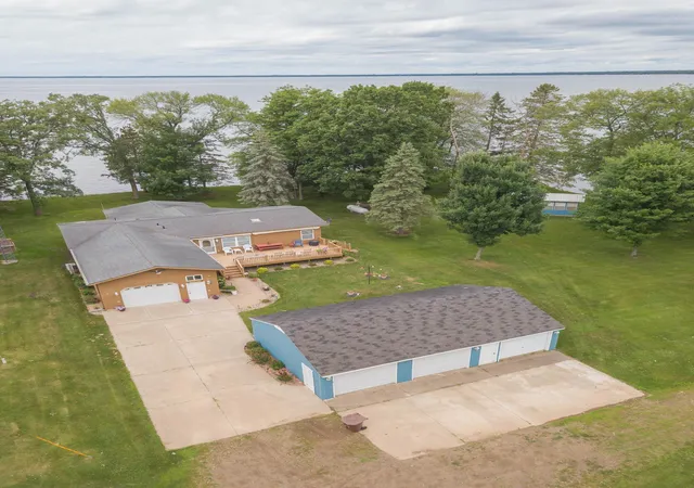 Photo 3 of Single family home for sale at 20796 326th Place, Isle, MN 56342 | MLS# 7105919 | Listing updated on 2026-08-21