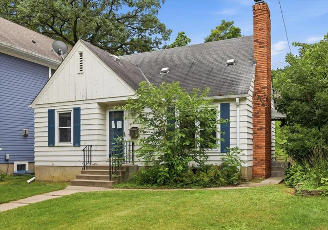 Photo 1 of Single family home for sale at 5316 Newton Ave S, Minneapolis, MN 55419 | MLS# 7105923 | Listing updated on 2026-08-28
