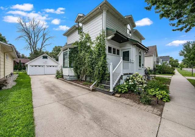 4th image of 418 Forest St, Fairmont, MN 56031 | MLS# 7105932