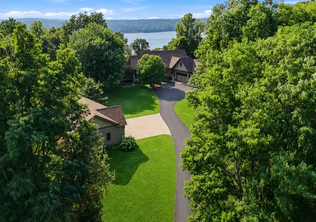 1st image of 294 Salishan Dr, Hudson, WI 54016 | MLS# 7105948