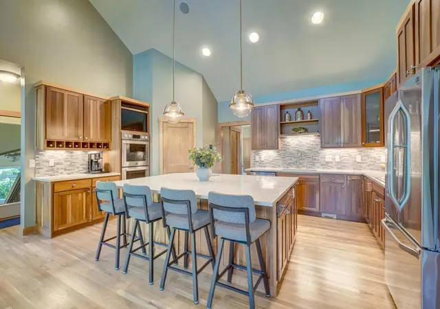 4th image of 294 Salishan Dr, Hudson, WI 54016 | MLS# 7105948