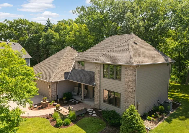 Photo 5 of Sale Pending at 4824 Whispering Ct, Saint Paul, MN 55122 | MLS# 7105964 | Listing updated on 2026-07-24