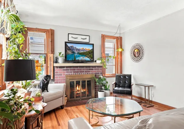 Photo 3 of Single family home for sale at 5752 23rd Avenue S, Minneapolis, MN 55417 | MLS# 7105989 | Listing updated on 2026-09-04