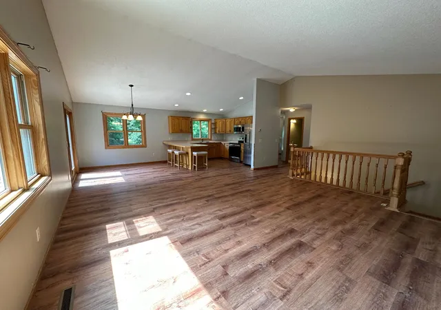 4th image of 44198 Mosquito Trl, Perham, MN 56573 | MLS# 7106036