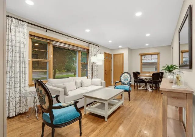 Photo 3 of Sale Pending at 9807 Cedar Lake Rd, Hopkins, MN 55305 | MLS# 7106068 | Listing updated on 2026-08-31