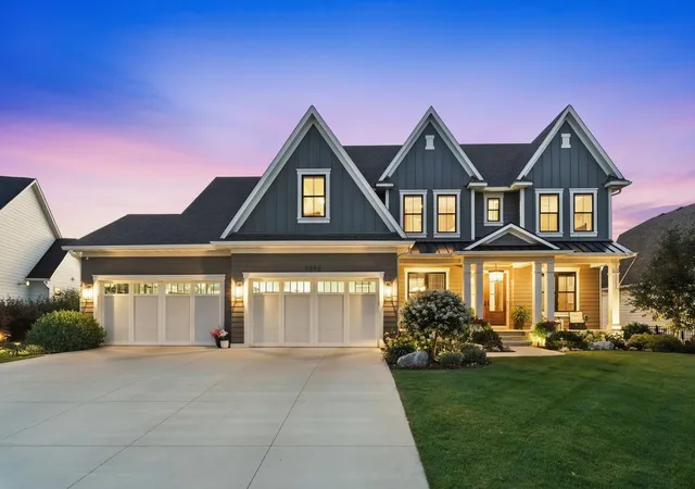 1st image of 5880 Prestwick Ct, Excelsior, MN 55331 | MLS# 7106095