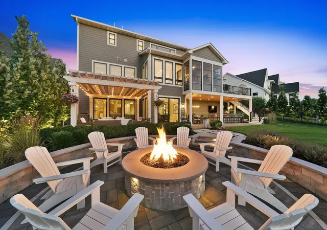 2nd image of 5880 Prestwick Ct, Excelsior, MN 55331 | MLS# 7106095