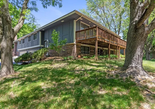 16th image of 13656 74th Pl N, Maple Grove, MN 55311 | MLS# 7106106