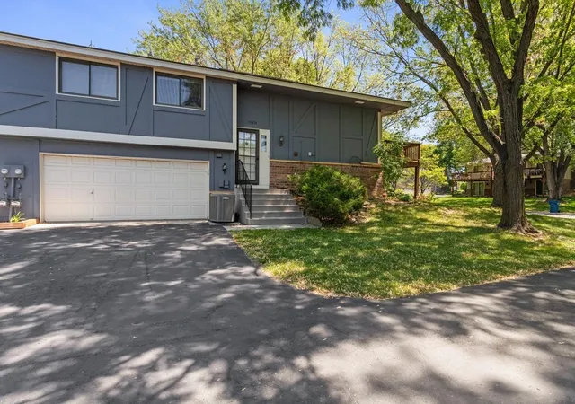 1st image of 13656 74th Pl N, Maple Grove, MN 55311 | MLS# 7106106