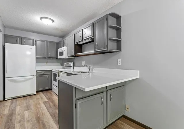 2nd image of 13656 74th Pl N, Maple Grove, MN 55311 | MLS# 7106106