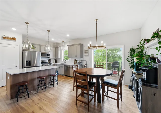 4th image of 2857 213Th St W, Farmington, MN 55024 | MLS# 7106116