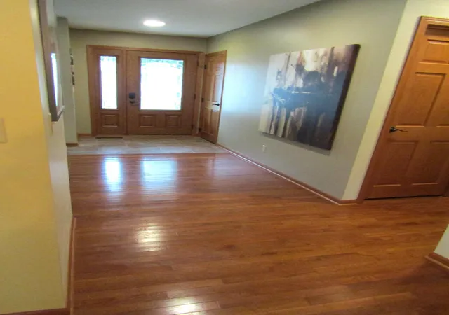 Photo 4 of Single family home for sale at 407 Eichelberger Ave, Montevideo, MN 56265 | MLS# 7106119 | Listing updated on 2026-08-01