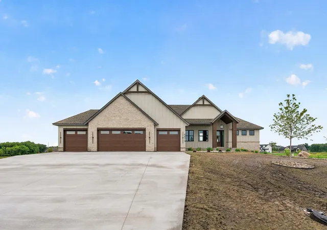 Homes for sale in Andover, MN | 4473 166Th Ave Nw, Andover, MN 55304 | MLS# 7106126