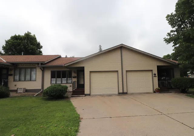 2nd image of 515 Central Ave, Long Prairie, MN 56347 | MLS# 7106149