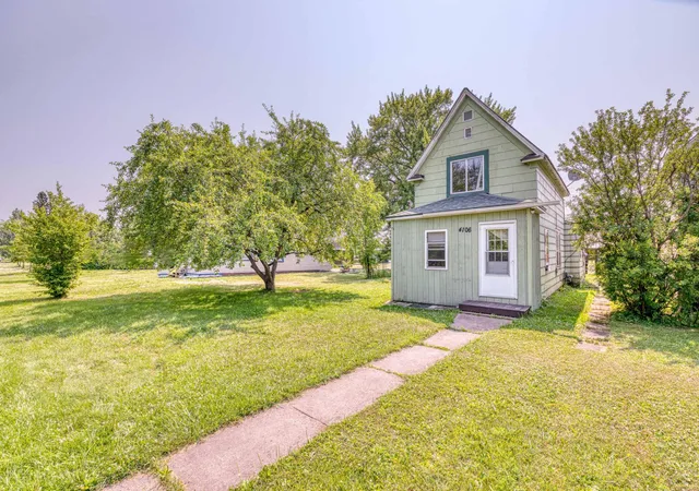 5th image of 4106 E 1St St, Superior, WI 54880 | MLS# 7106152