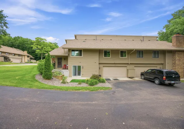 Homes for sale in Plymouth, MN | 10965 53rd Ave N, Plymouth, MN 55442 | MLS# 7106174