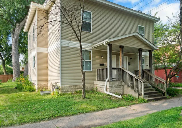Homes for sale in Minneapolis, MN | 1111 N 17th Ave N, Minneapolis, MN 55411 | MLS# 7106181