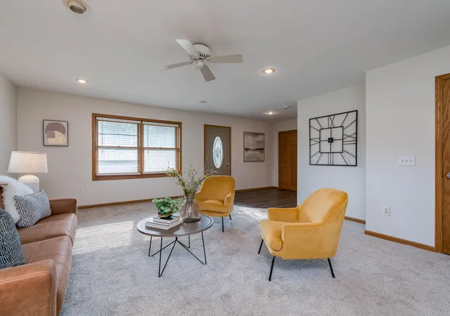 Photo 3 of Sale Pending at 18648 568th Avenue, Mankato, MN 56001 | MLS# 7106212 | Listing updated on 2026-08-31