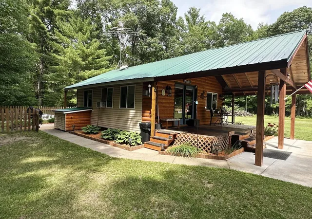 Homes for sale in Siren, WI | 24854 New Moon Dr, Siren, WI 54872 | MLS# 7106239