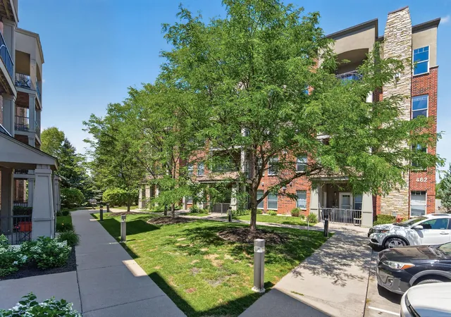 2nd image of 460 Frd Rd, Minneapolis, MN 55426