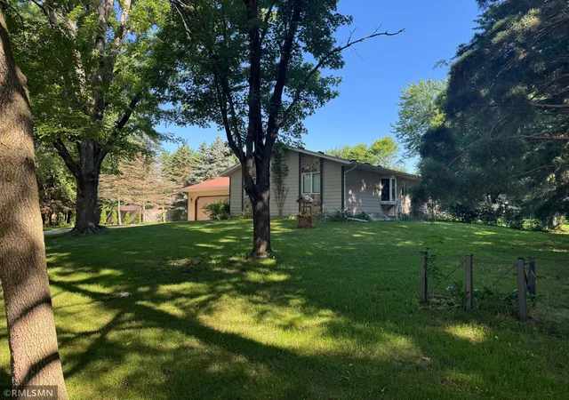 2nd image of 4211 Center St, Saint Cloud, MN 56303 | MLS# 7106260