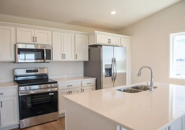 3rd image of 1193 Rachel Dr W, West Fargo, ND 58047 | MLS# 7106276