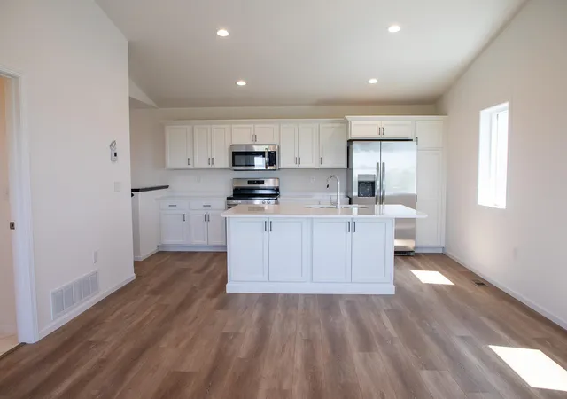 4th image of 1193 Rachel Dr W, West Fargo, ND 58047 | MLS# 7106276