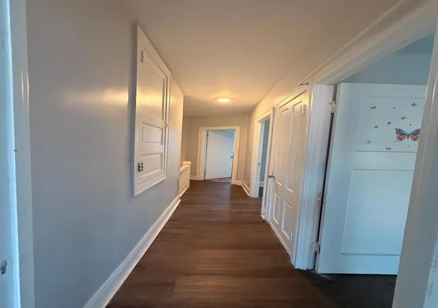 Photo 3 of House for sale at 725 S Cedar Ave, Owatonna, MN 55060 | MLS# 7106277 | Listing updated on 2026-10-07