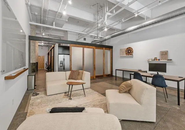 2nd image of 700 Washington Ave N #212, Minneapolis, MN 55401 | MLS# 7106280
