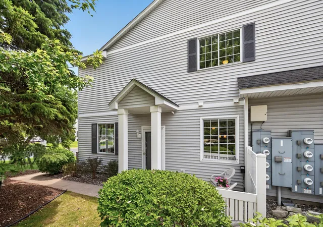 30th image of 9649 Peony Ln N #1110, Maple Grove, MN 55311 | MLS# 7106285