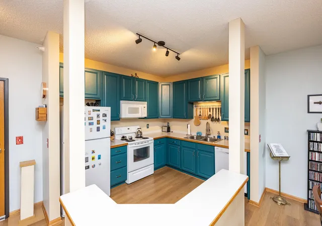 Homes for sale in Minneapolis, MN | 4824 E 53Rd St #503, Minneapolis, MN 55417 | MLS# 7106358