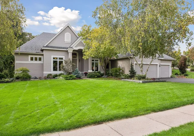 Photo 1 of Single family home for sale at 15316 Boulder Pointe Rd, Eden Prairie, MN 55347 | MLS# 7106371 | Listing updated on 2026-10-01