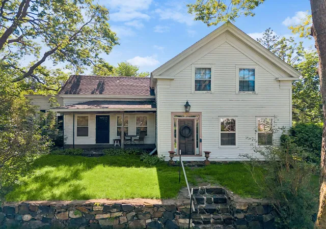 Single family home for sale at 212 Basil St, Taylors Falls, MN 55084 | MLS# 7106383