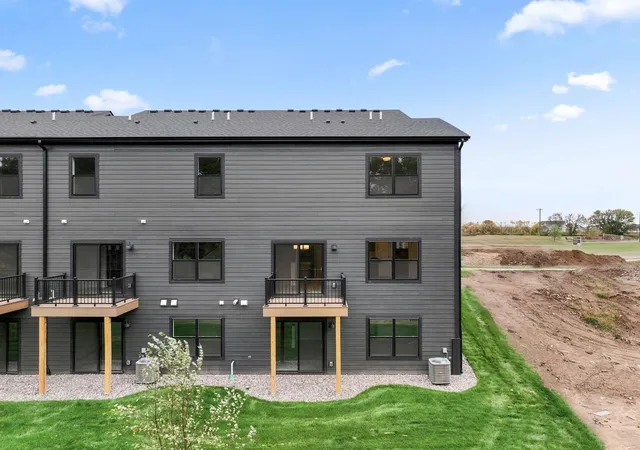 Photo 2 of Single family home for sale at 674 Tulare Ter, Newport, MN 55055 | MLS# 7106421 | Listing updated on 2026-10-18