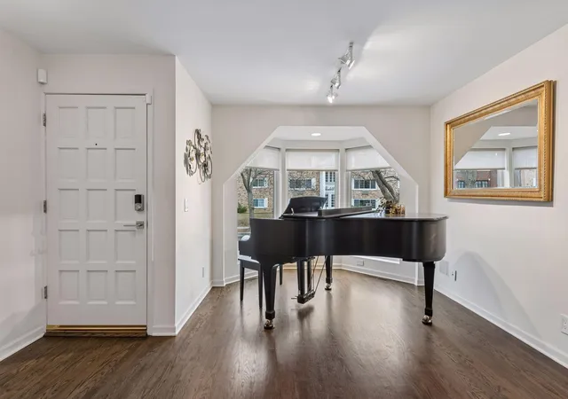 Photo 3 of Sale Pending at 2726 Humboldt Ave S #A, Minneapolis, MN 55408 | MLS# 7106429 | Listing updated on 2026-08-30
