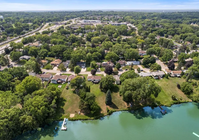 Photo 3 of Single family home for sale at 1115 Pike Lake Dr, Saint Paul, MN 55112 | MLS# 7106430 | Listing updated on 2026-08-26