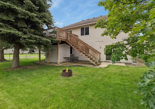 Homes for sale in New Prague, MN | 1131 Village St Se, New Prague, MN 56071 | MLS# 7106435