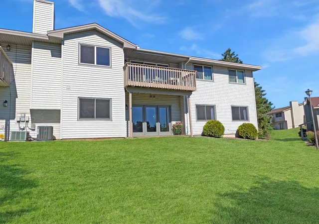 2nd image of 6235 Magda Dr, Maple Grove, MN 55369