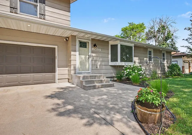 Homes for sale in Rosemount, MN | 16594 Galena Ave W, Rosemount, MN 55068 | MLS# 7106460