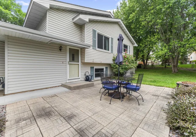 3rd image of 13612 86Th Ave N, Maple Grove, MN 55369 | MLS# 7106467
