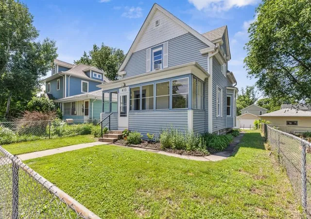 Photo 1 of Single family home for sale at 413 Knox Ave N, Minneapolis, MN 55405 | MLS# 7106473 | Listing updated on 2026-08-27