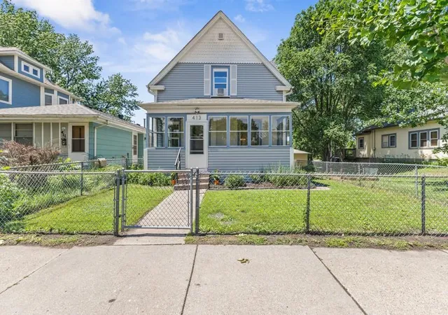 Photo 2 of Single family home for sale at 413 Knox Ave N, Minneapolis, MN 55405 | MLS# 7106473 | Listing updated on 2026-08-27
