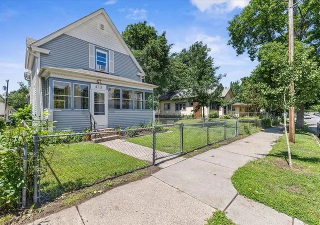 Photo 3 of Single family home for sale at 413 Knox Ave N, Minneapolis, MN 55405 | MLS# 7106473 | Listing updated on 2026-08-27