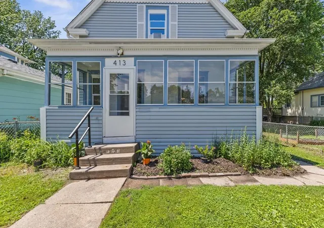 Photo 3 of Single family home for sale at 413 Knox Ave N, Minneapolis, MN 55405 | MLS# 7106473 | Listing updated on 2026-08-27
