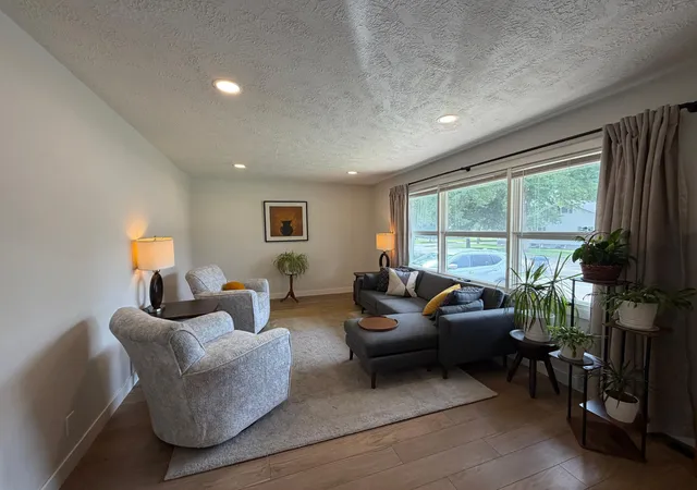 4th image of 209 E Barck Ave, Luverne, MN 56156 | MLS# 7106474