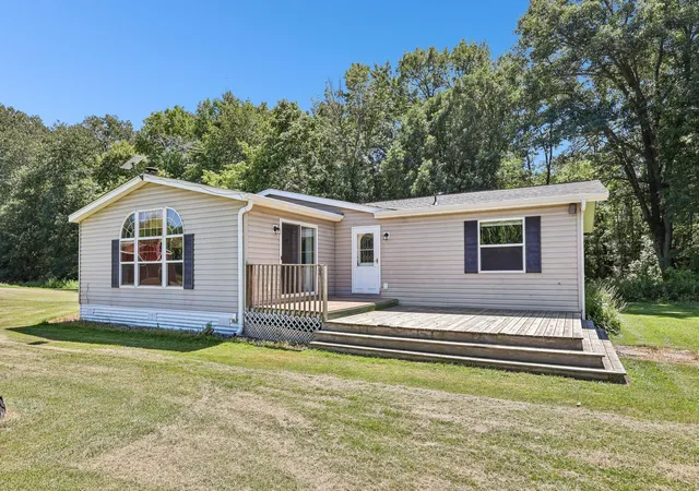 1st image of 37451 Jasper St Nw, Dalbo, MN 55017 | MLS# 7106479