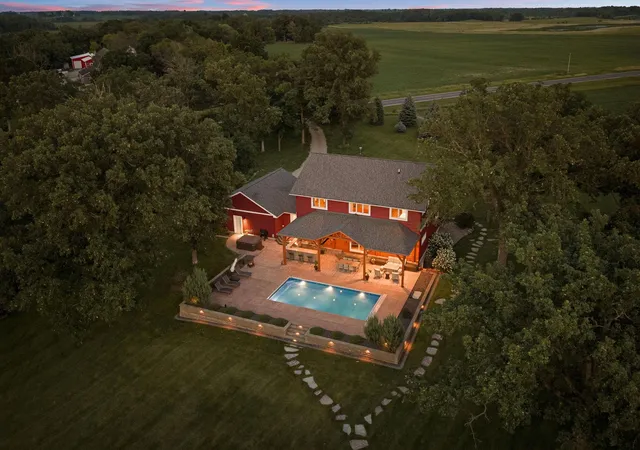 Photo 3 of Single family home for sale at 25551 885th Avenue, Austin, MN 55912 | MLS# 7106536 | Listing updated on 2026-08-17